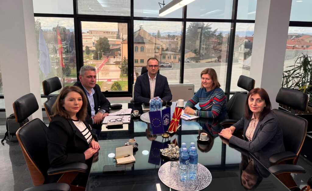 Божиновска во Прилеп